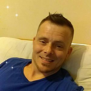 Meet your Posher, Aaron